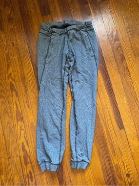 lululemon athletica Women's Gray Heather Jogger Pants